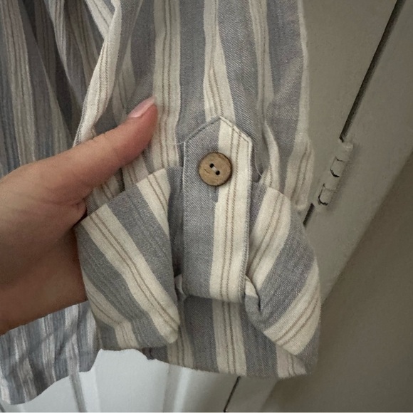 Blue and White Striped Blazer - Picture 4 of 8